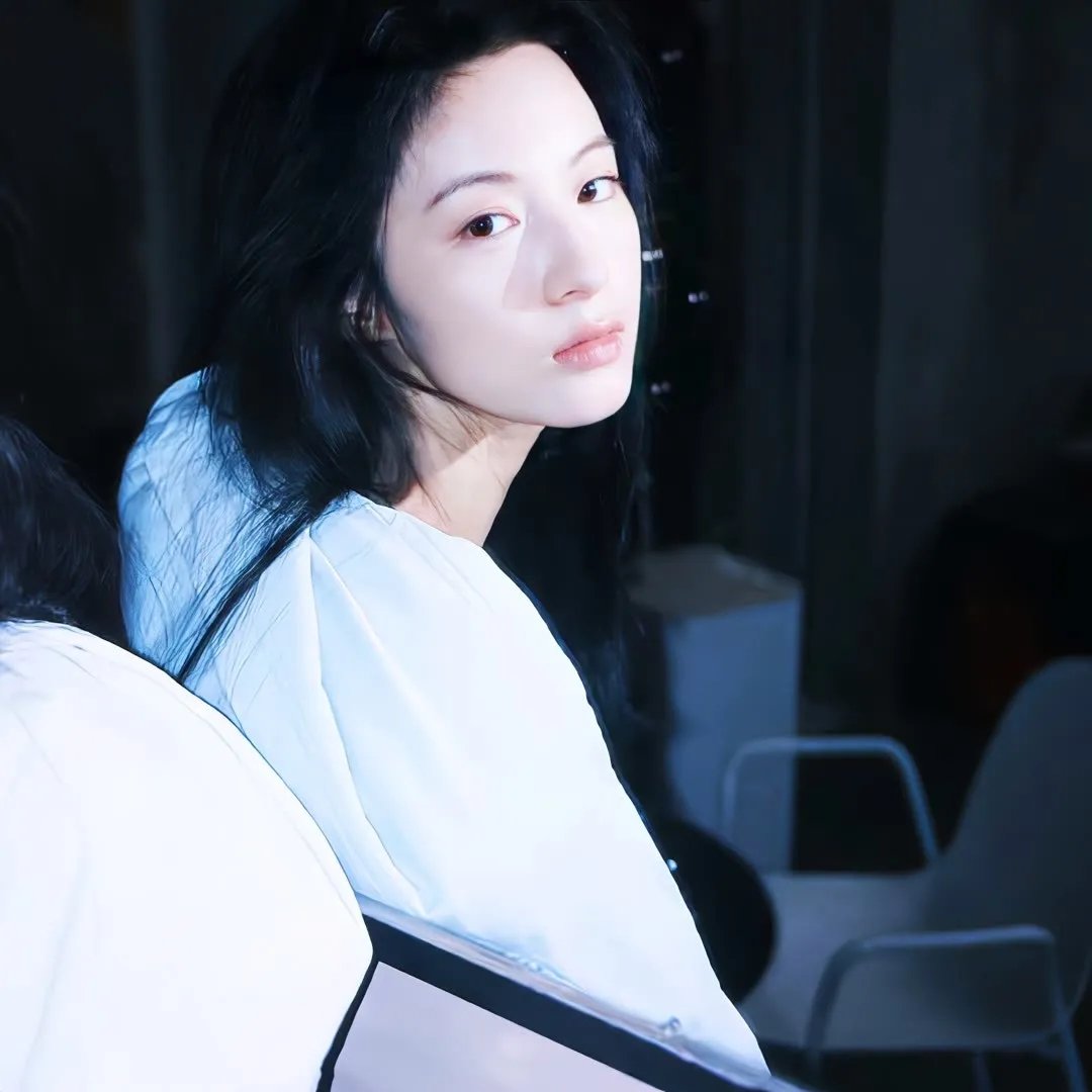 远离人类